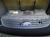 Решетка бампера ford C-Max рестайлинг