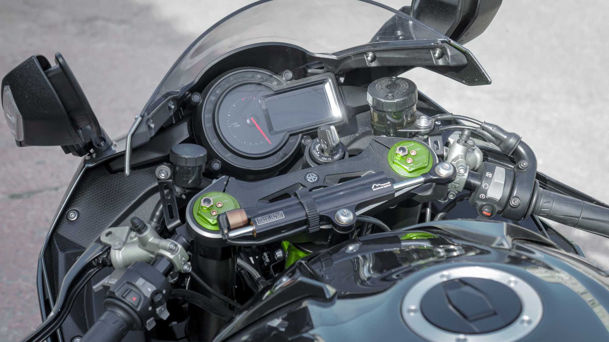 Мотоцикл Kawasaki ninja H2 официальный
