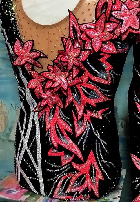 Купальник для художественной гимнастики