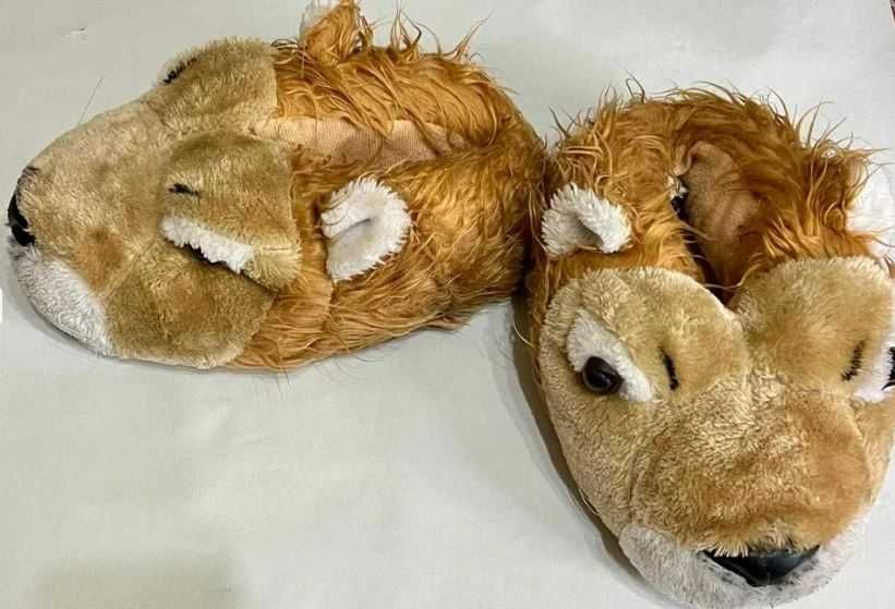 Pantufas/Chinelos Leão