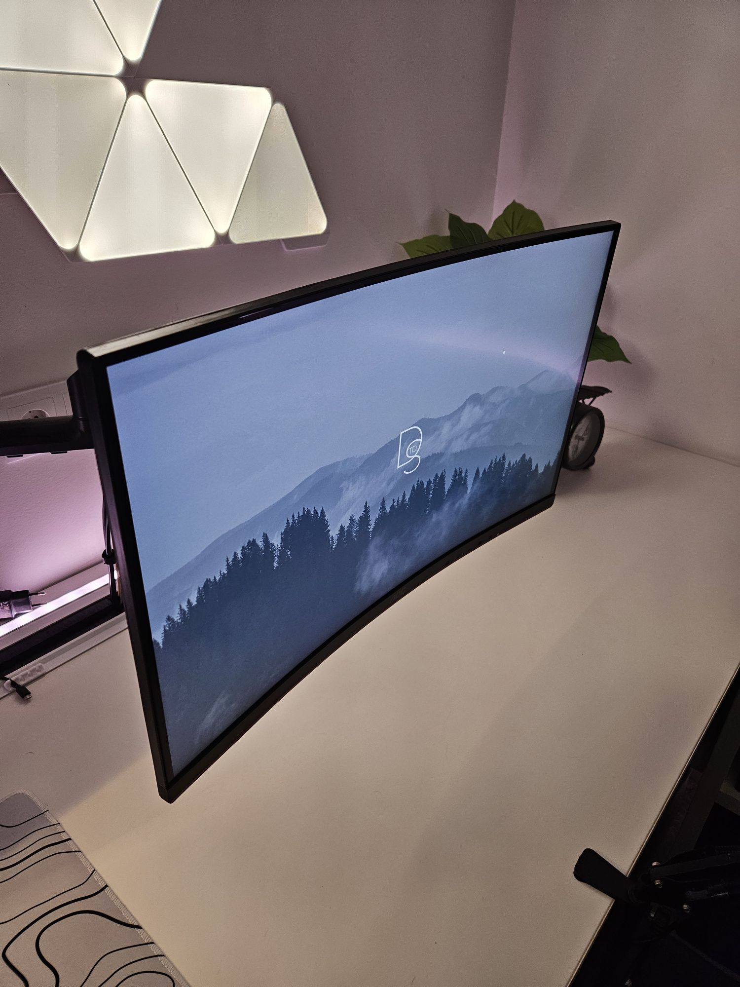 Monitor AOC 24 144hz Curvo Gaming