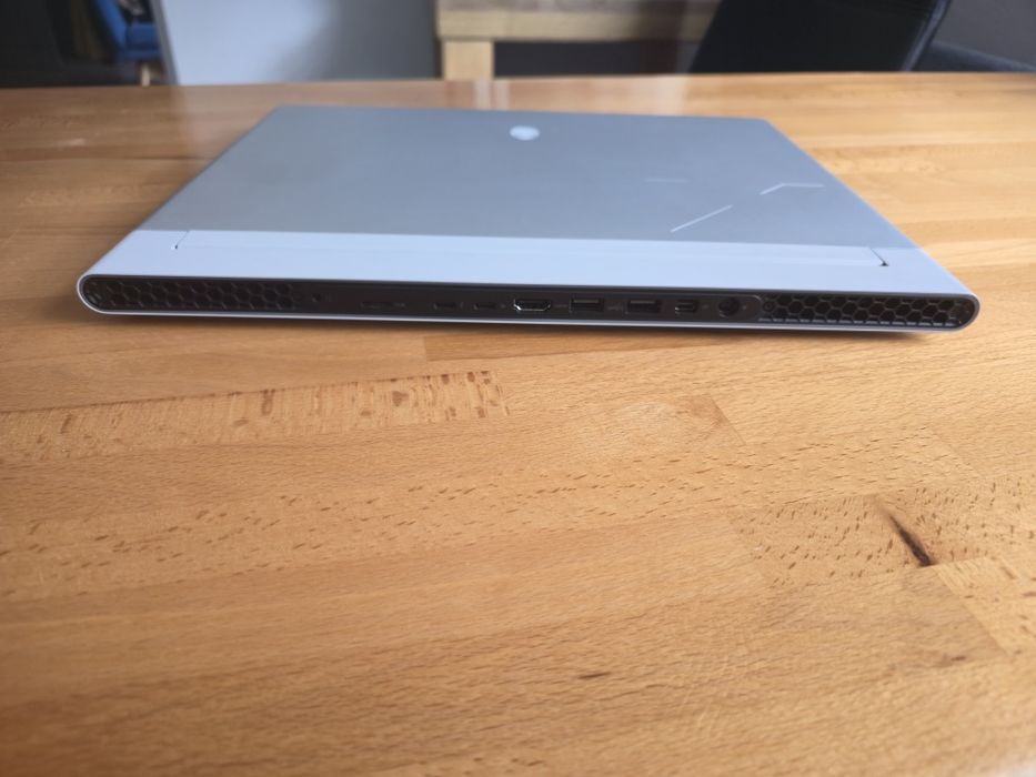 Alienware x16 R1 | i9, RTX 4080, 32GB RAM, 2×2TB SSD
