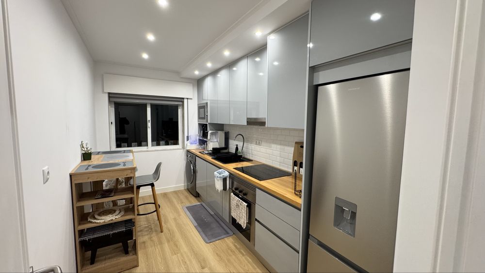 Quarto em Sintra para Mãe e filho (a) ou mulher.