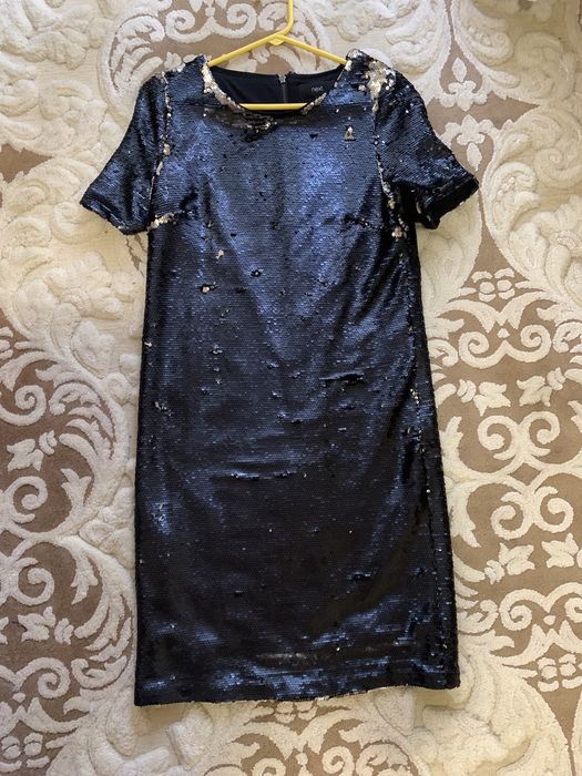 Платье в пайетки Next