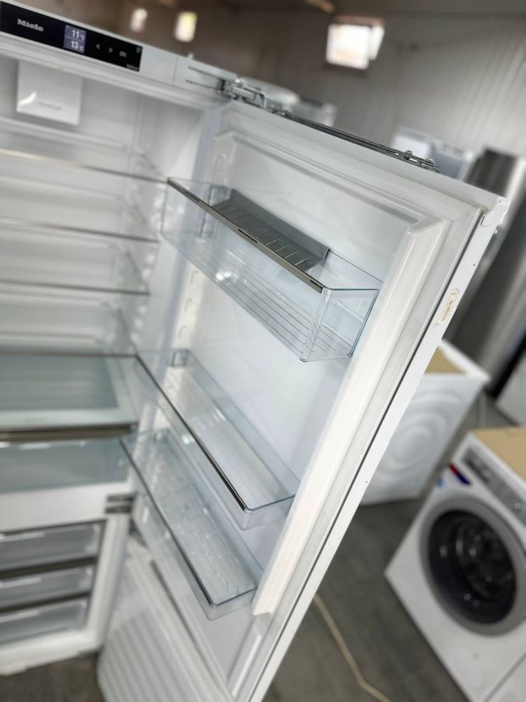 Холодильник Miele под встройку 2022 год