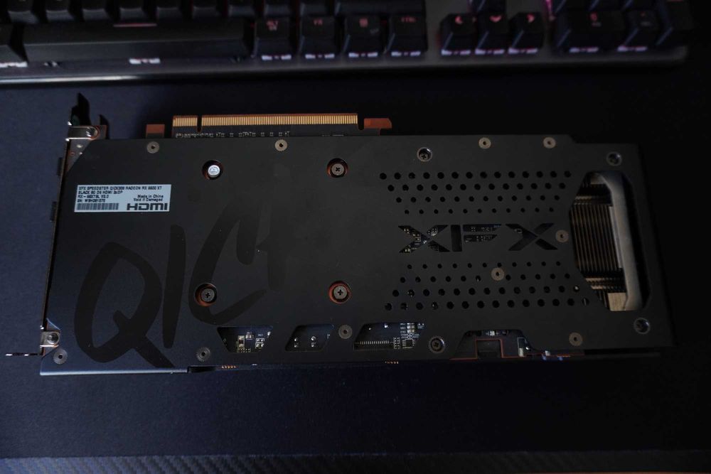 AMD RX 6600 XT Usada