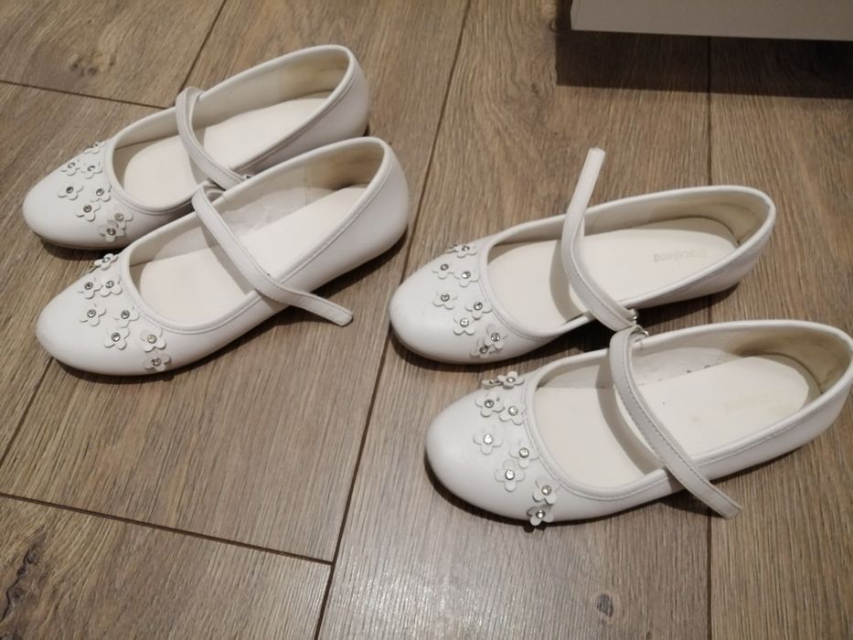 Alby komunijne, sakiewki oraz buciki dla blizniaczek rozm. 134