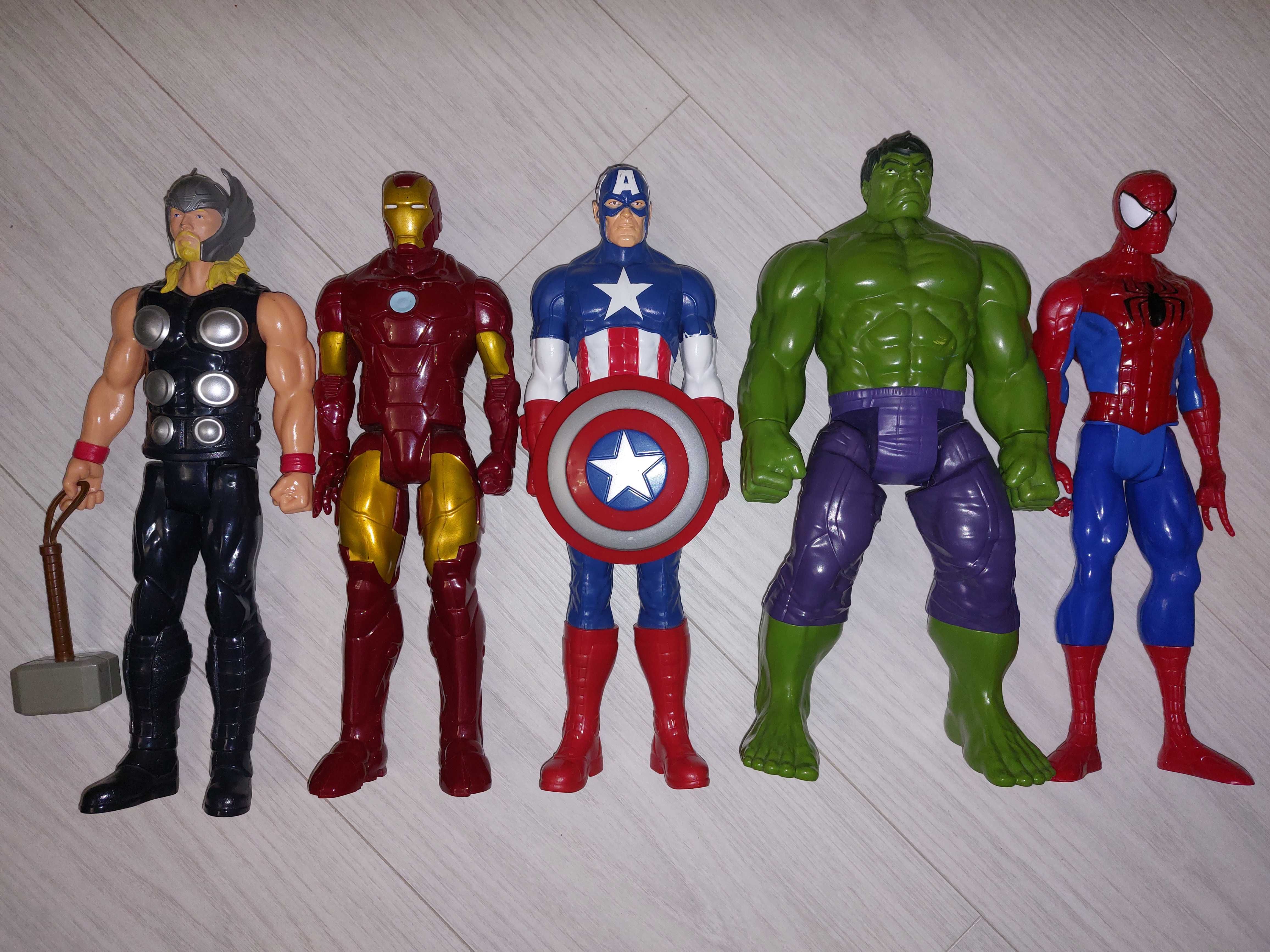 Marvel  Avengers від Hasbro оригінал 30 см