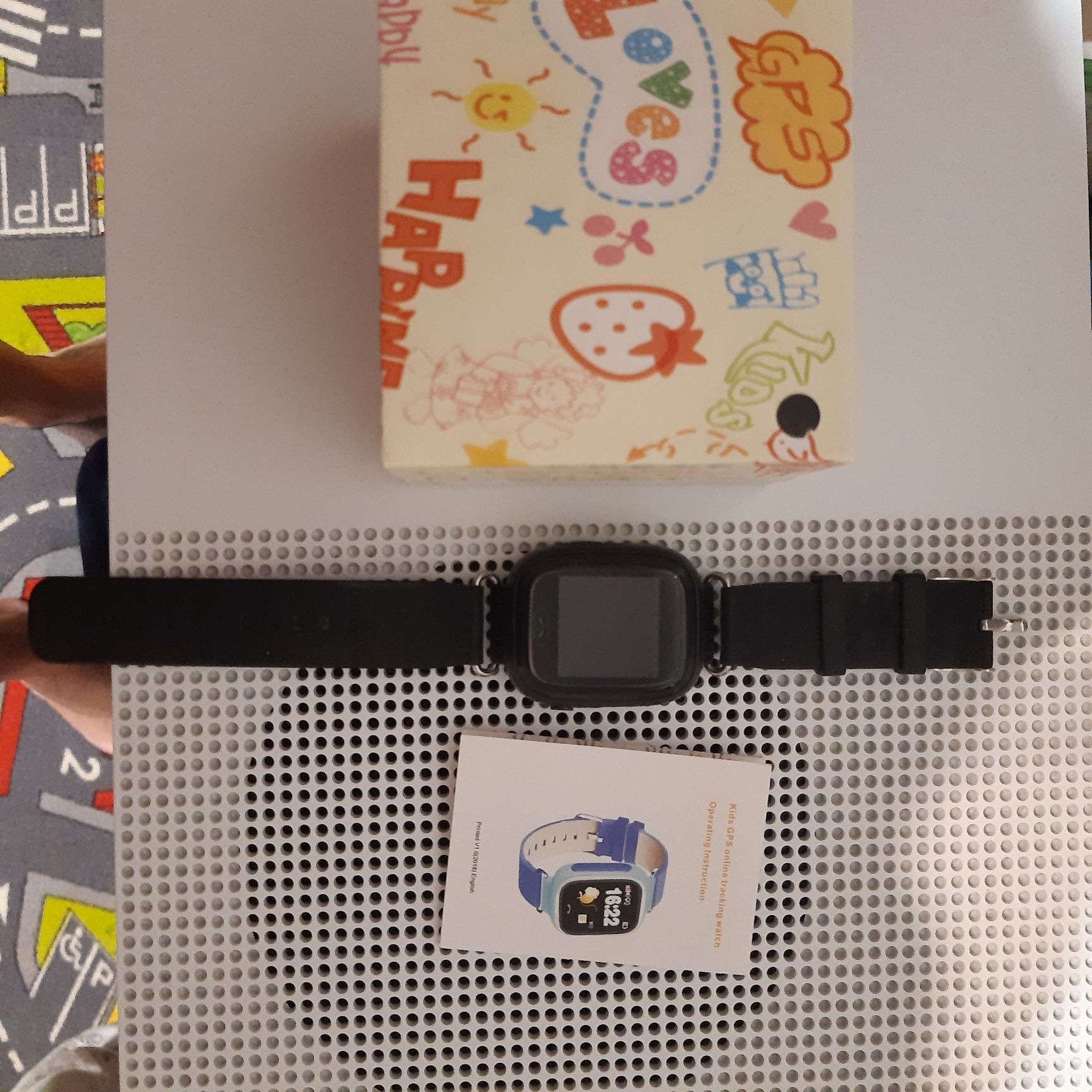 Smartwatch dla chłopca.