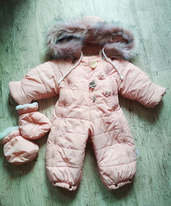 Комбинезон зимний от 0-1,5 года.