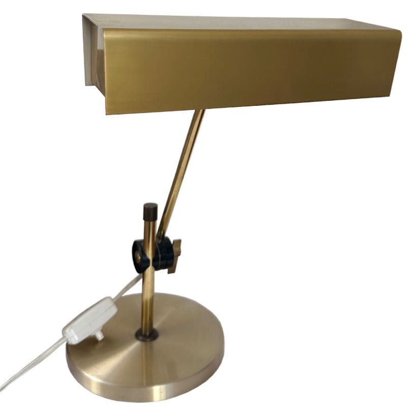Mosiężna lampa biurkowa bankierka