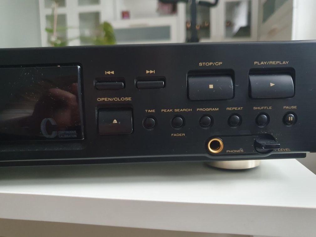 Marantz cd 46  ...