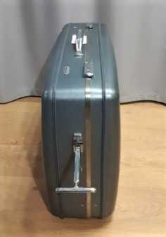 Чемодан пластик American Tourister
