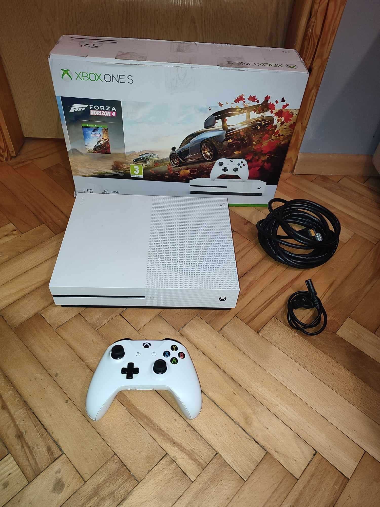 Okazja!!! Xbox one S 1TB + pad i sporo gier!! Super Stan! Gwarancja!