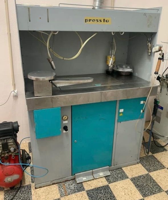 COMEL Máquina Tira Nodoas com Compressor e Dosagem de Produtos