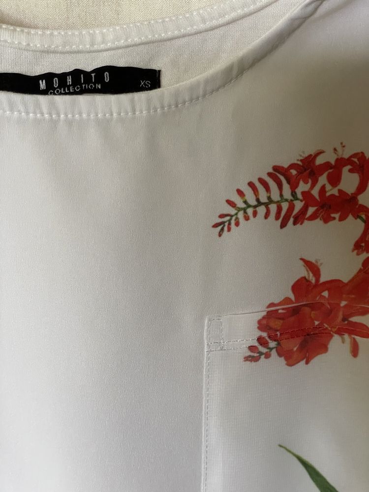 Elegancka bluzeczka Mohto XS-M