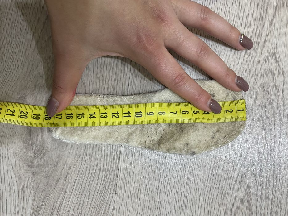 Зимові чоботи на дівчинку