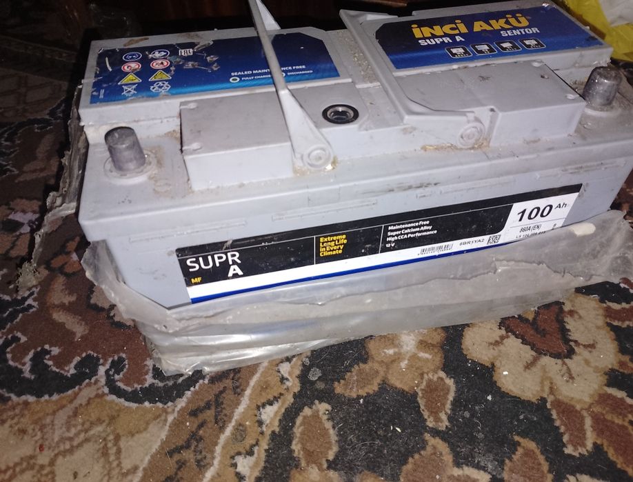 Акумулятор 100 ah 860 a