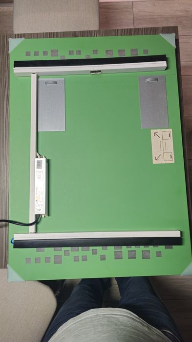 Lustro z LED 50 x 70