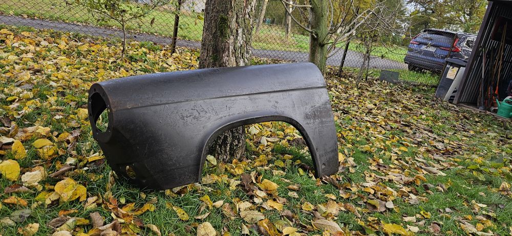 Wołga Gaz 21 Elementy karoseri NOWE 1000zł 1 element