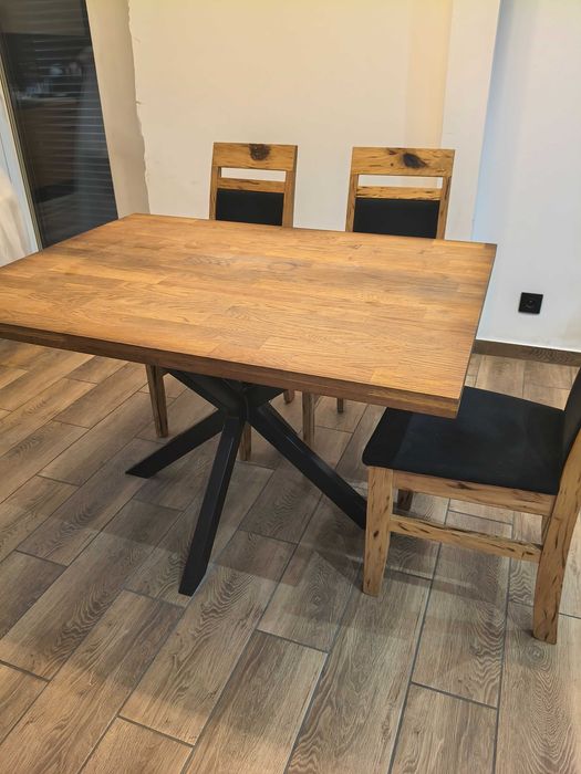 Stół drewniany rustykalny loft z nogą typu pająk
