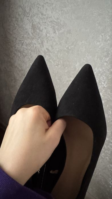 Классические туфли h&m на каблуке