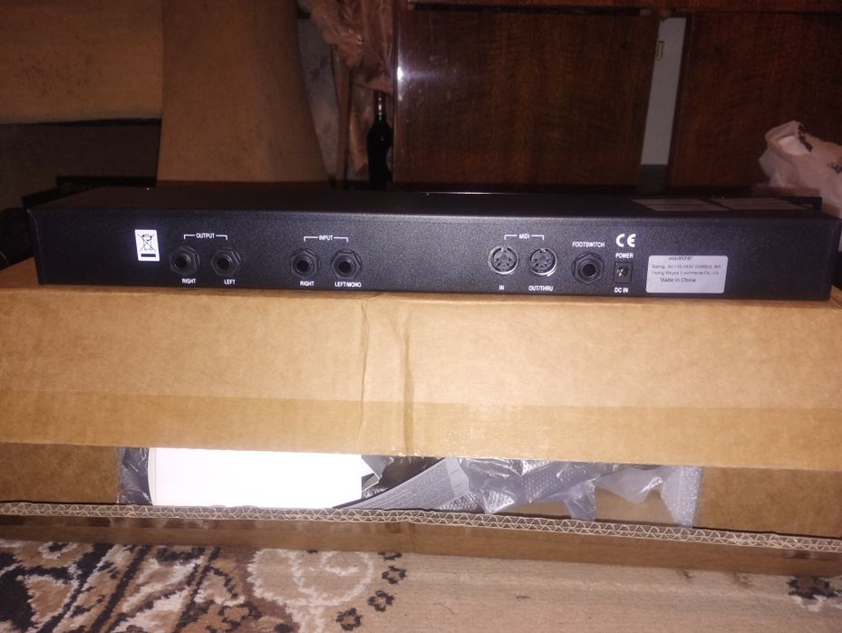 Процессор эффектов двухканальный новый