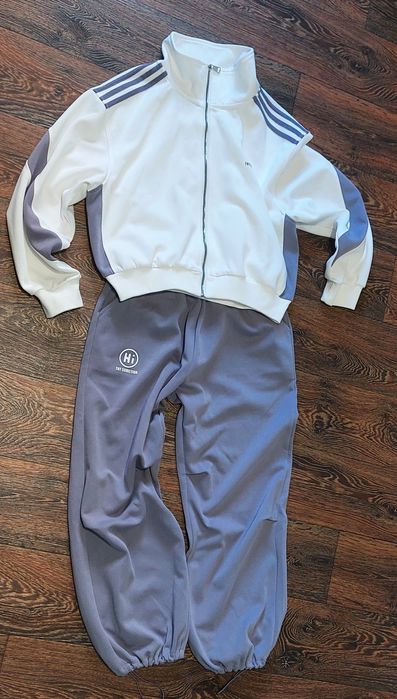 Спортивний костюм на дівчинку до 170 см