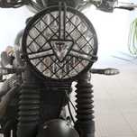 Triumph bonneville 900