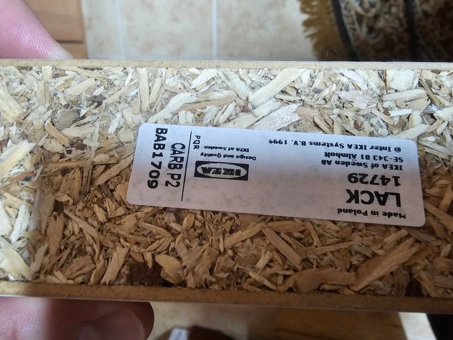 Półka ścienna IKEA LACK 110×26 cm – kolor dąb bejcowany na biało