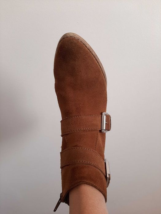 Botas estilo western camurça castanha