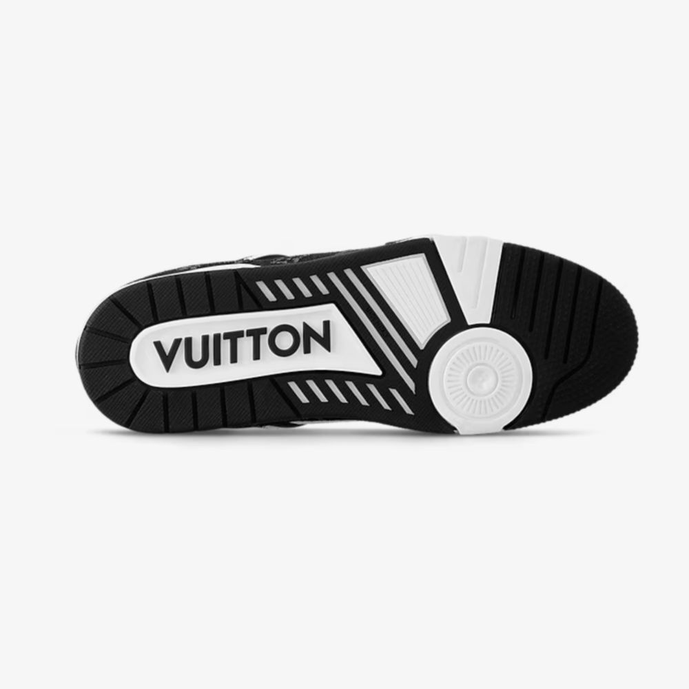 Louis Vuitton LV