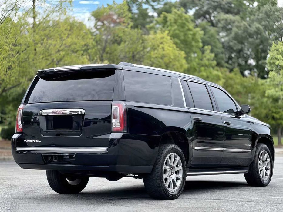 GMC Yukon      2020