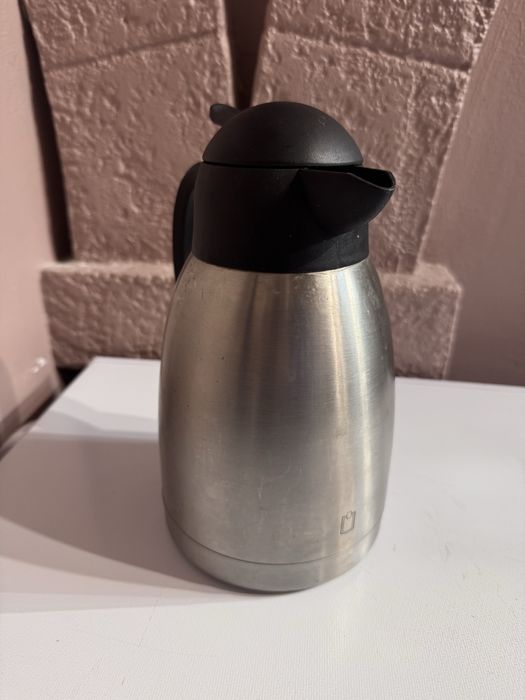 Термос кувшин метро 1,5л