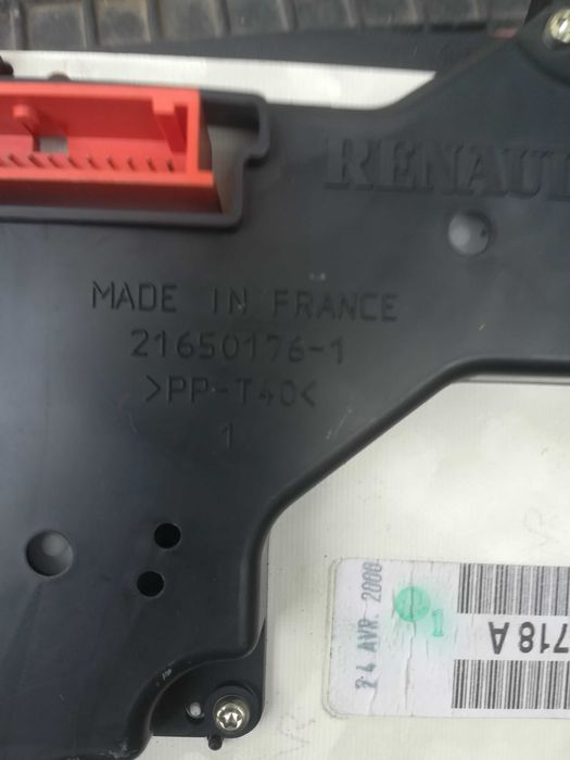 Приборна панель Разборка Scenic RX4 Розборка вантажівок грузовиков