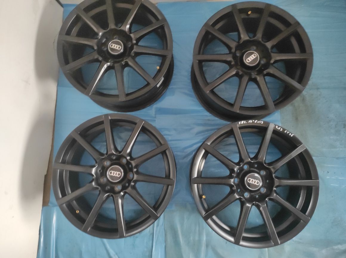 582 Felgi aluminiowe AUDI R 17 5x112 Bardzo Ładne CZARNE