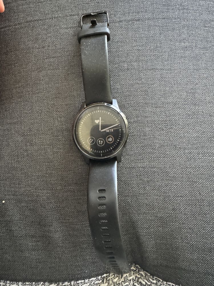 Garmin viviactive 4