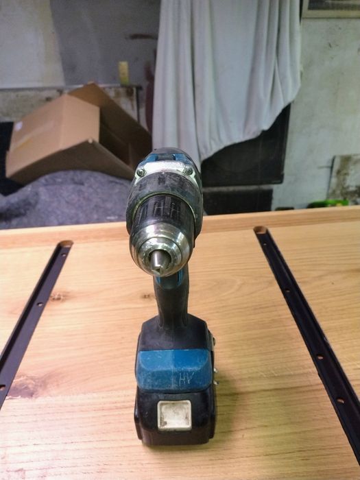 Wkrętarka Makita ddf484