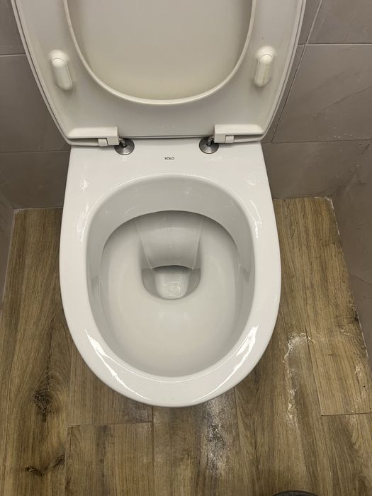 Унитаз по инсталяцию