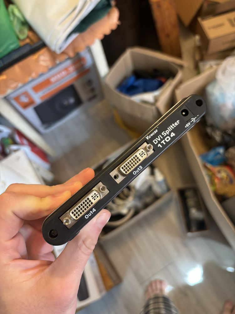 Сплитер DVI 4 Port Viewcon VE406.