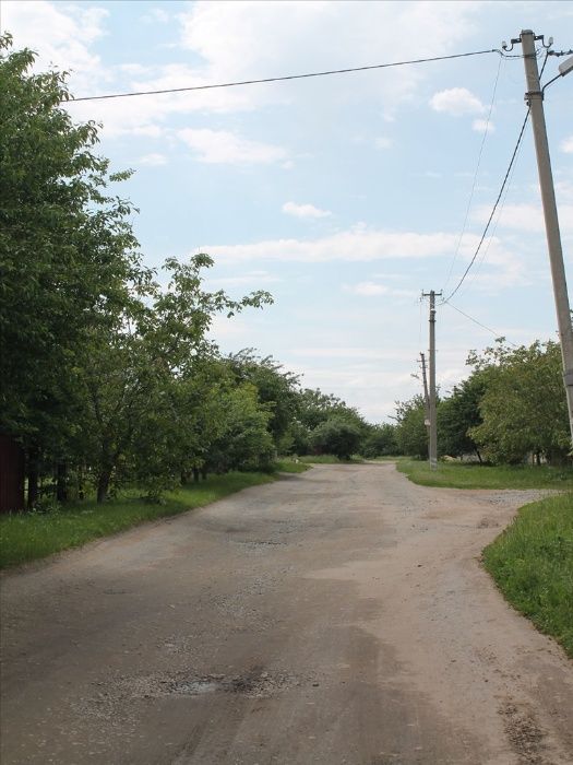 Гарна земельна ділянка в Гожулах.