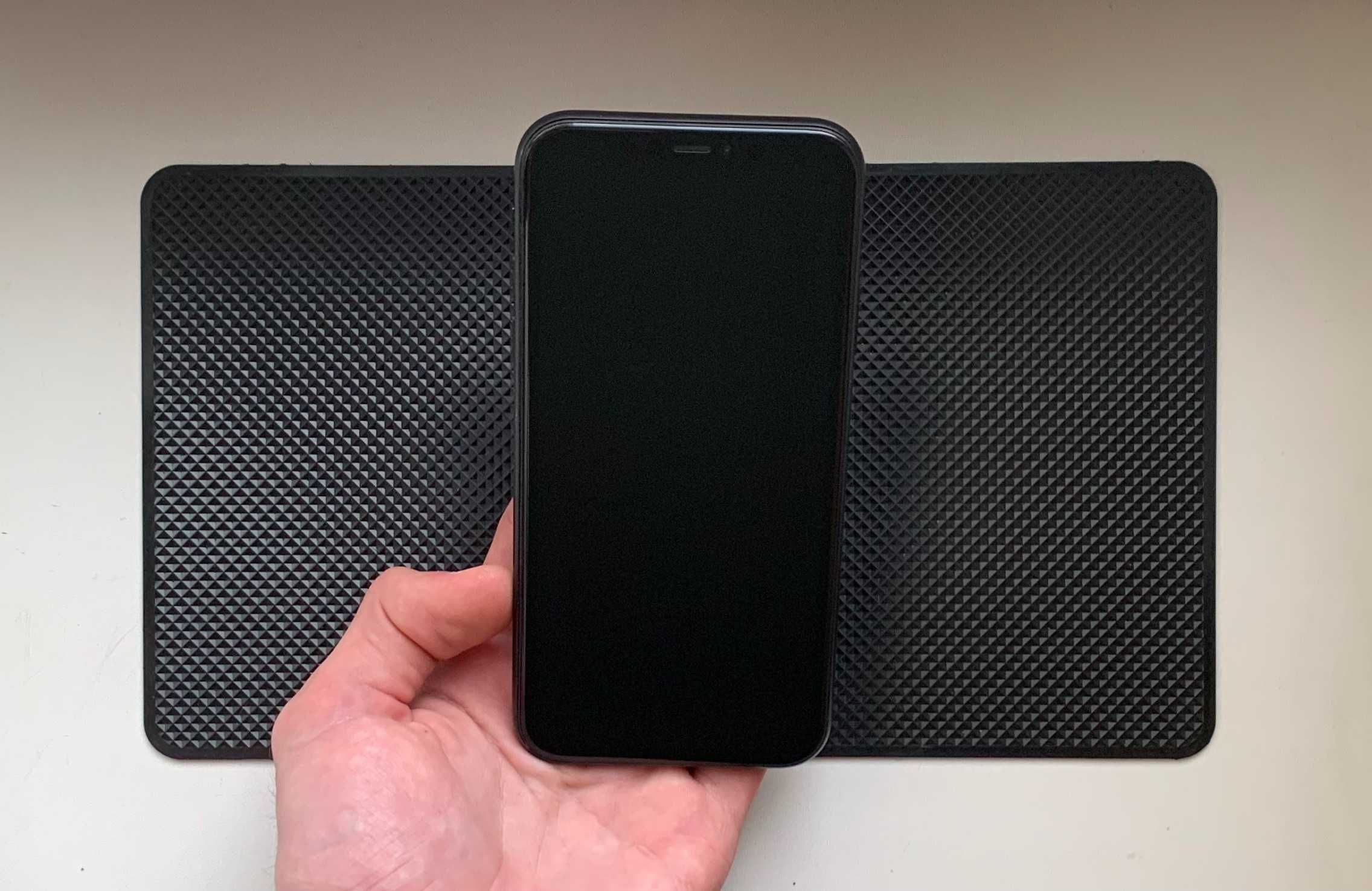 Топовый iPhone XR 128 гб - BLACK - NEVERLOCK - 90% АКБ