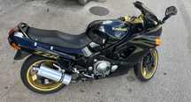 Kawasaki ZZ600 89 não paga IUC
