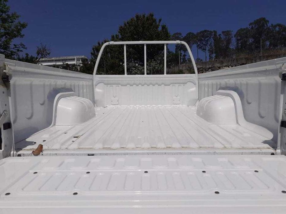 Caixa de toyota hilux nova