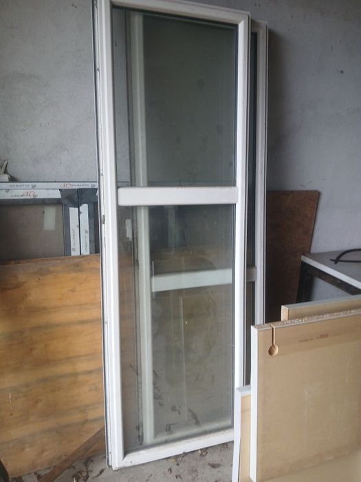 Sprzedam drzwi balkonowe