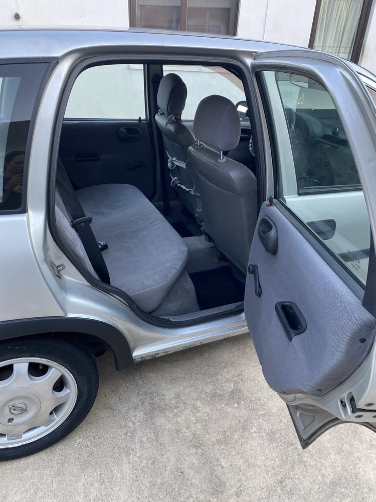 Opel Corsa B 1.5 TDI - Motor Isuzo