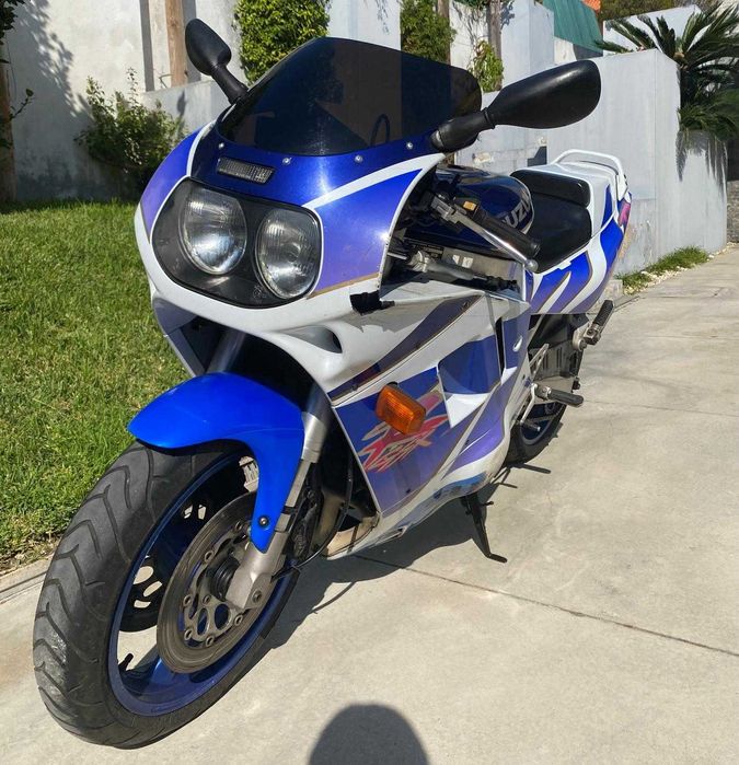 Suzuki GSXR 1100