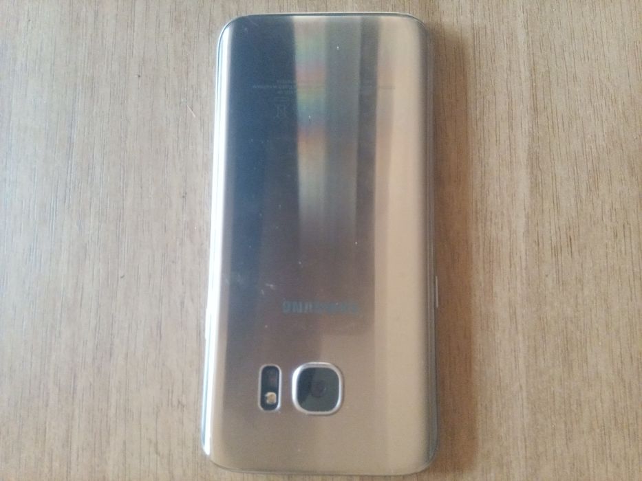 На запчасти Samsung Galaxy S7 SM-G930F