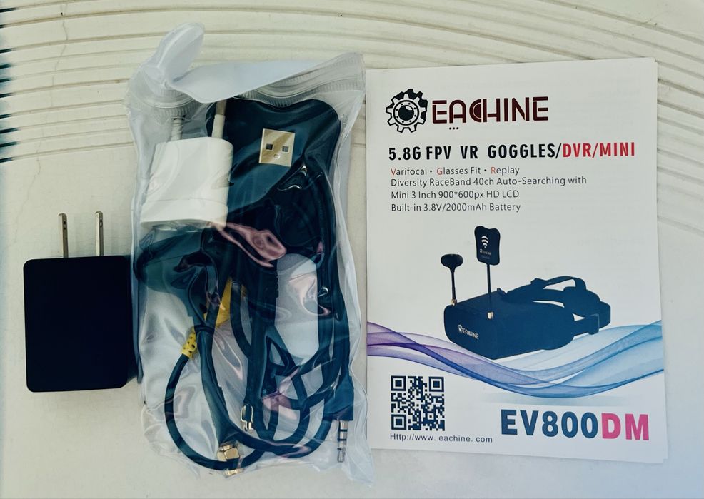 Óculos FPV Eachine EV800DM
