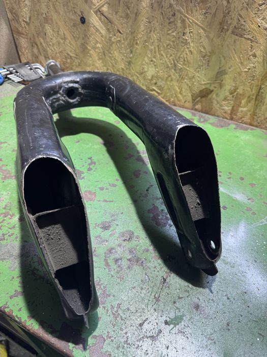 Widelec przedni Shl M17 Gazela